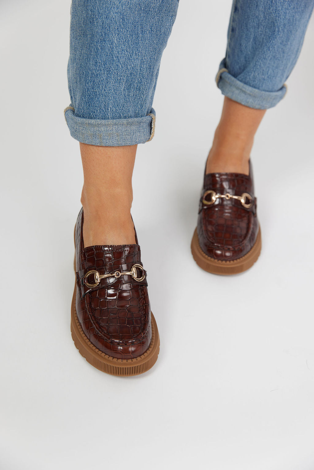 ZOEY LOAFER NUTMEG CROC LEATHER