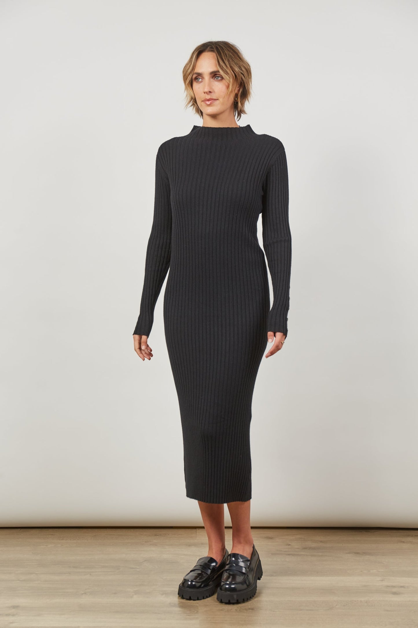 SKYLINE KNIT DRESS ONYX