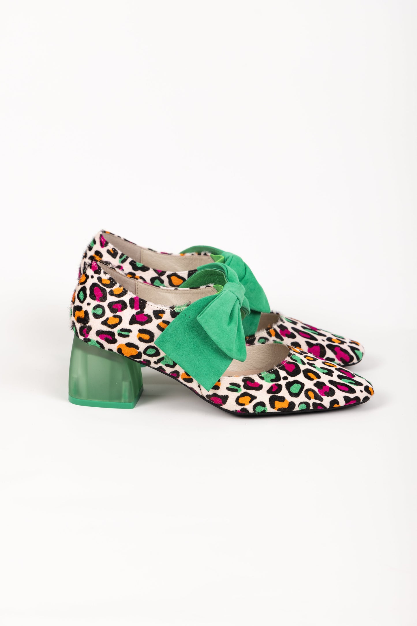 MISHA HEEL BRIGHT LEOPARD EMERALD SUEDE