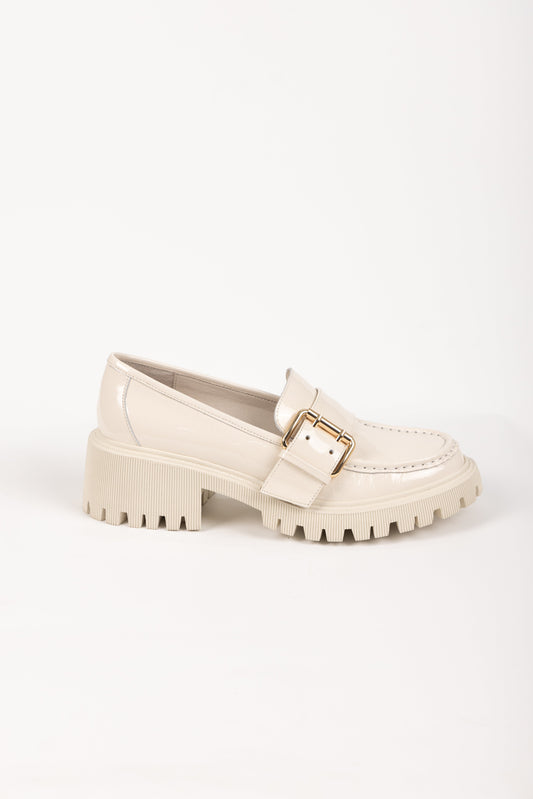 QUAZE LOAFER IVORY PATENT LEATHER