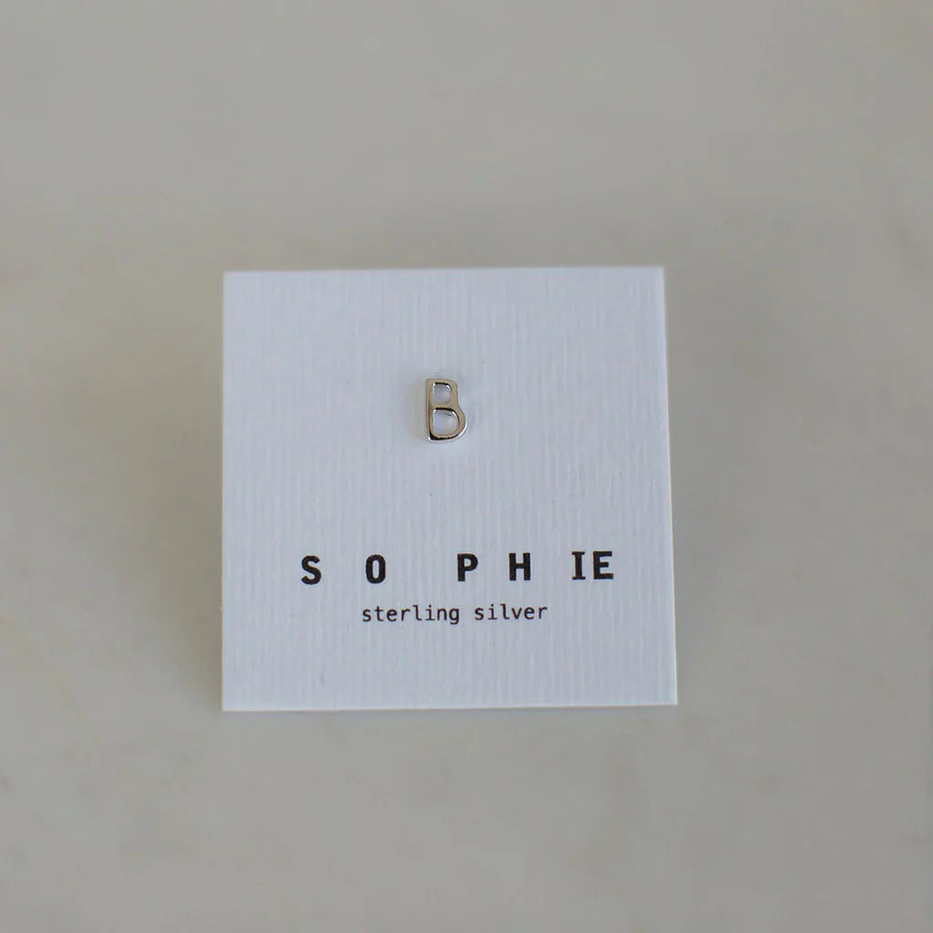 LITTLE LETTER SINGLE STUD - SILVER